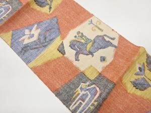 手織り紬狩猟人物に草花模様織出し名古屋帯